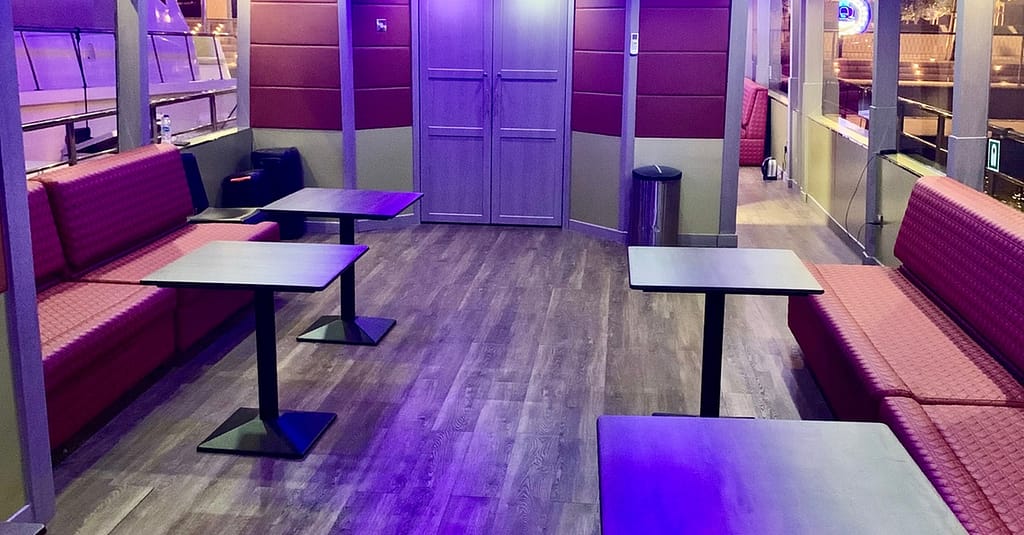 Embark On Dubais Starlit Marina Sunset/Diner Cruise For 4 People Dubai restaurants Shop Online at Dubai Trades 16