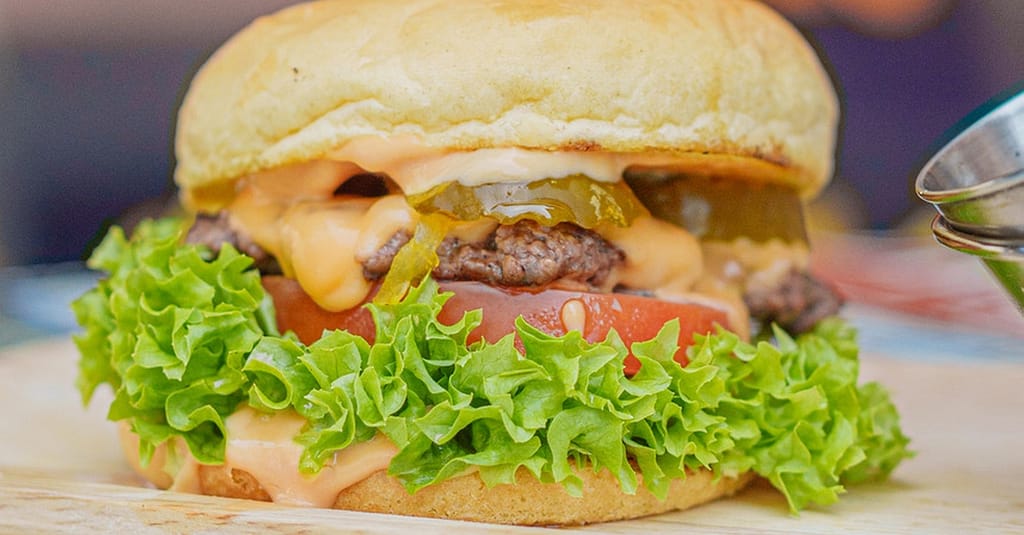 Enjoy A Burger With Belgian Fries And Beverage Dubai restaurants Shop Online at Dubai Trades 5