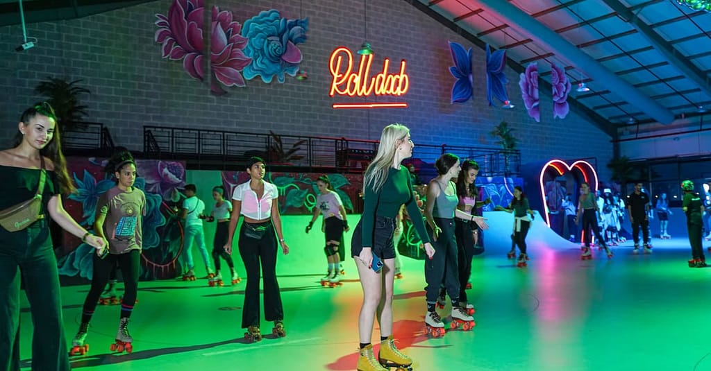 Entry With Or Without Rental For 1, 2, Or 4 – Dubai’S Ultimate Skating Dubai activities Shop Online at Dubai Trades 2