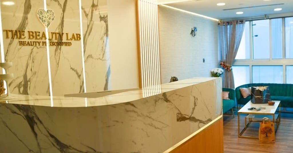 Experience A Body Spa With Aromatherapy, Swedish, And Much More! Abu Dhabi other Shop Online at Dubai Trades 3