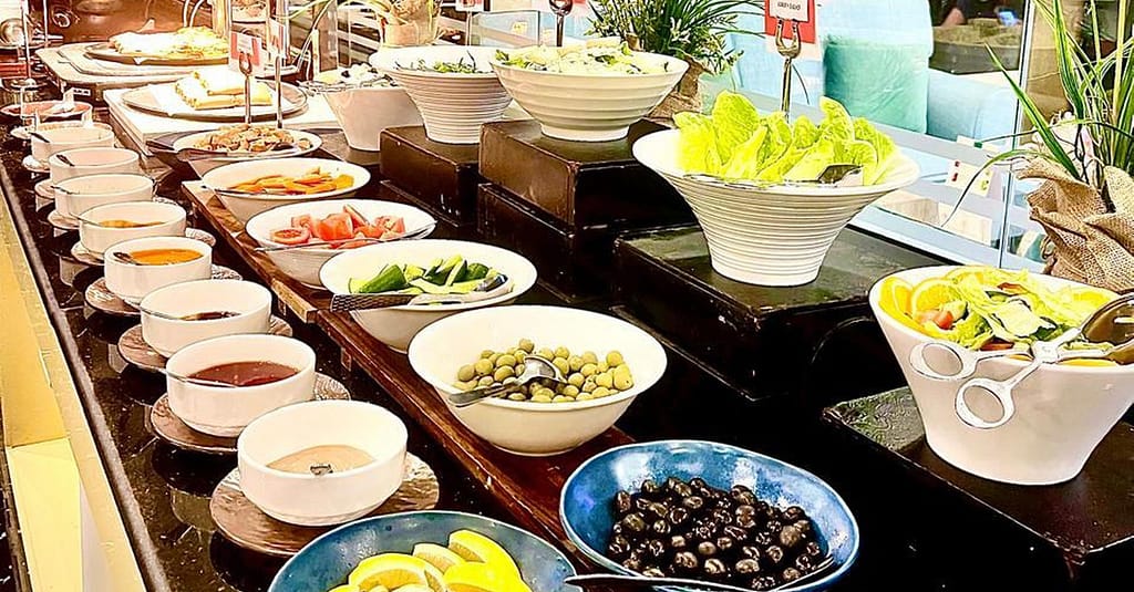 Experience Delightful International Breakfast Buffet! Dubai restaurants Shop Online at Dubai Trades 3
