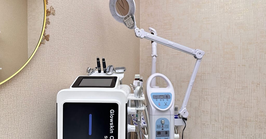 Experience Glowing Skin At Rstyle Beauty Centre Dubai other Shop Online at Dubai Trades 3