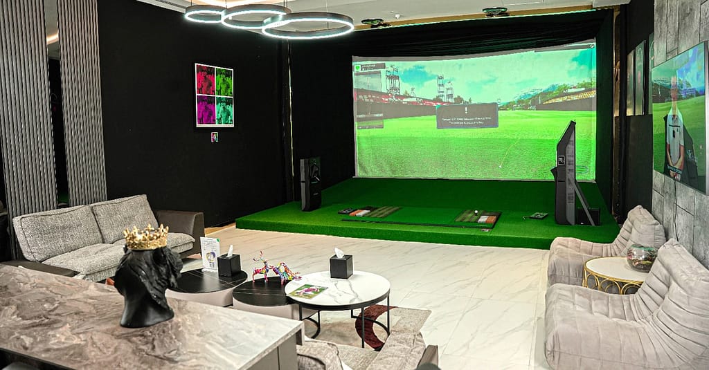 Experience Open, Private, And Vip Bays For Indoor Golfing Dubai other Shop Online at Dubai Trades 18