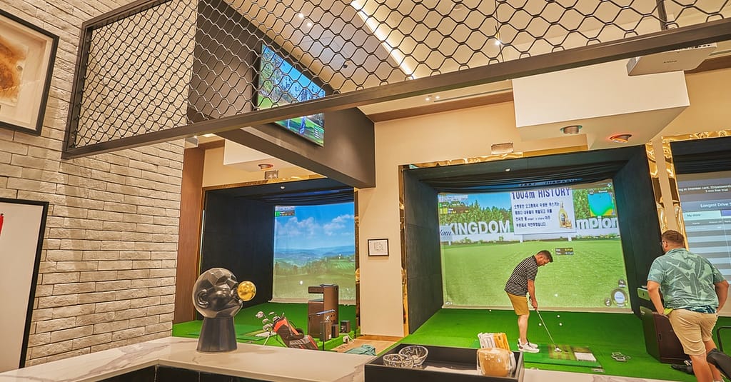Experience Open, Private, And Vip Bays For Indoor Golfing Dubai other Shop Online at Dubai Trades 5