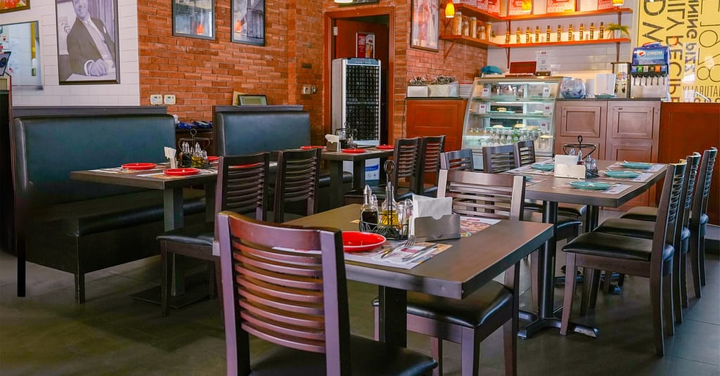 Explore Aed 50, 100, Or 200 Culinary Delight, Excl. Seafood, Xl Pizza Dubai restaurants Shop Online at Dubai Trades 15