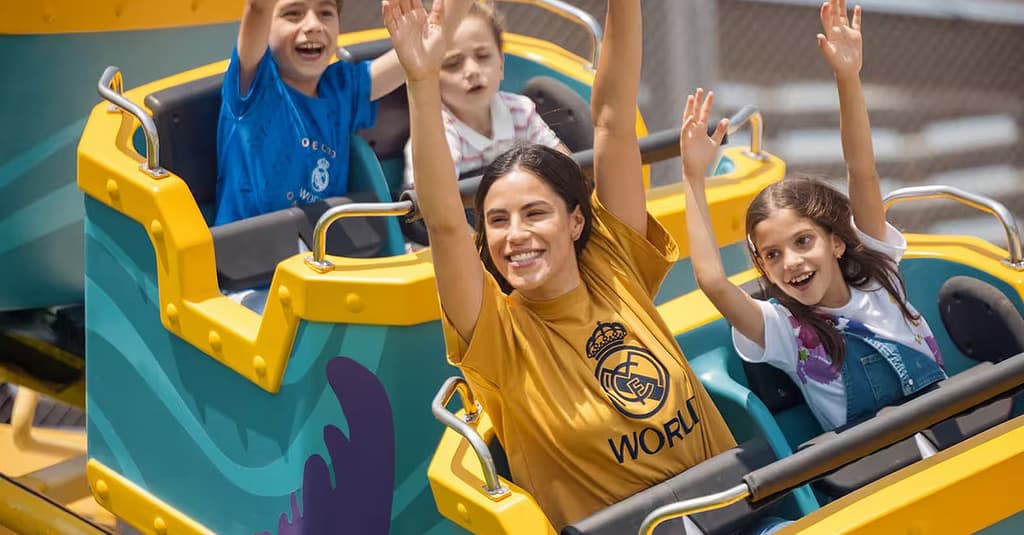Explore Dubai Parks & Resort + Exciting Attractions Dubai activities Shop Online at Dubai Trades 7