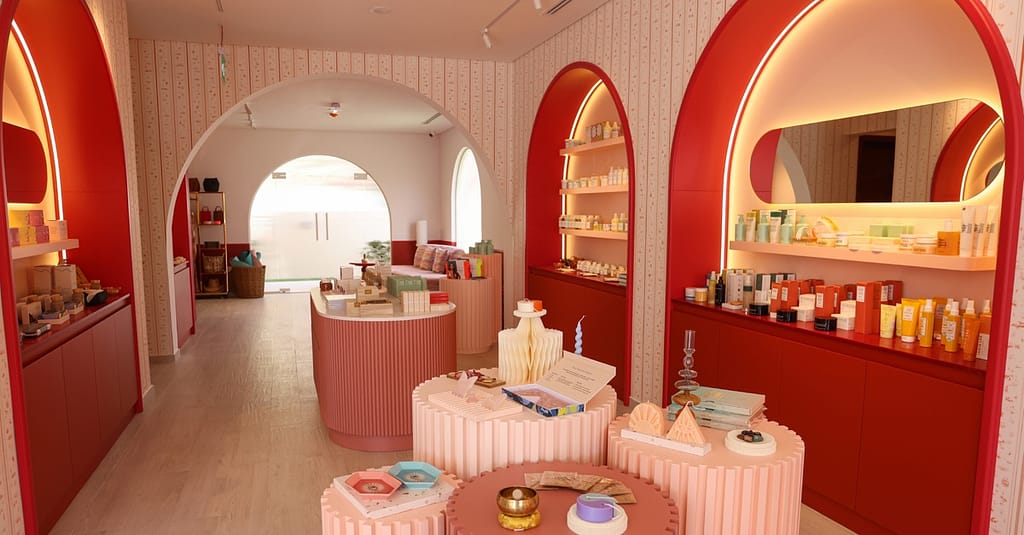 Eyebrow – Waxing / Tinting Dubai other Shop Online at Dubai Trades 3