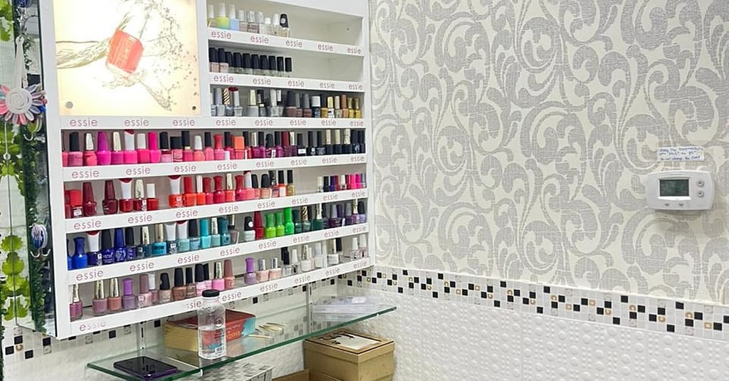 Facial, Eyebrow, Eyelash Services At Beauty And Sense Ladies Salon Dubai other Shop Online at Dubai Trades 4