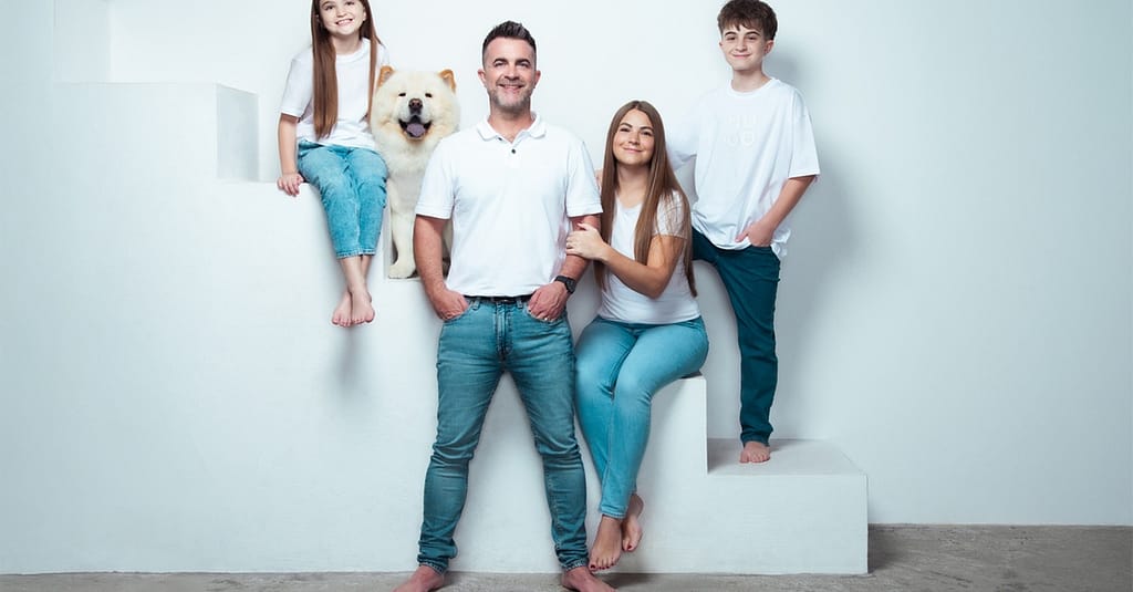 Family Photoshoot With Framed Image At Stu Studios Dubai Dubai other Shop Online at Dubai Trades 2