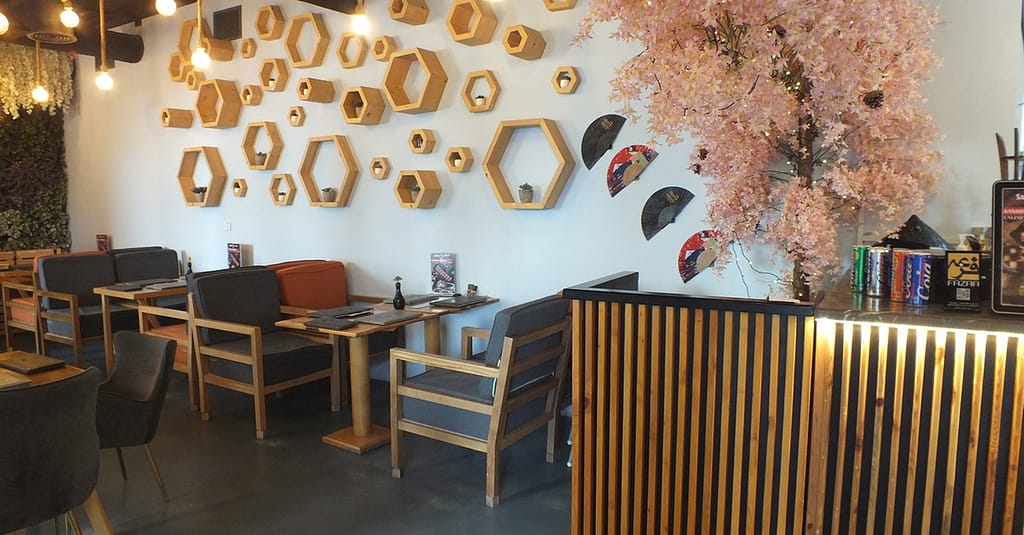 Feast On A Choice Of Poke Bowl 24oz + Classic Ice Tea For 1, 2 Or 4 Abu Dhabi restaurants Shop Online at Dubai Trades 8