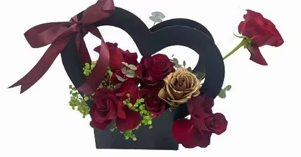 Flower Bouquet Options At Fikra W Hadiya Dubai other Shop Online at Dubai Trades 6