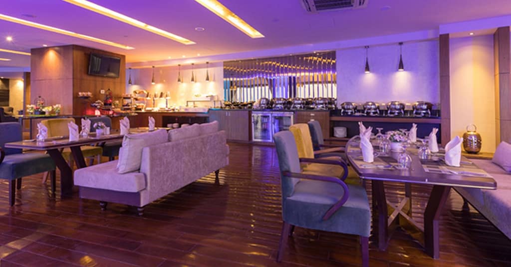 Food And Drink At 5* Tower Plaza Hotel Dubai restaurants Shop Online at Dubai Trades 3