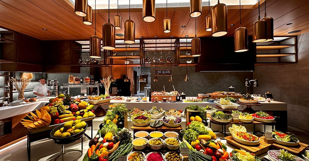 Friday And Saturday Theme Night Dinners With Beverages Sharjah & N. Emirates restaurants Shop Online at Dubai Trades 5
