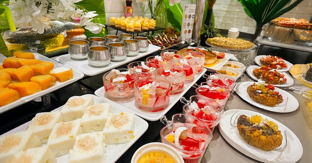 Friday Kabayan Night Buffet Dinner With Soft, Grape, Or Malt Beverage Dubai restaurants Shop Online at Dubai Trades 5