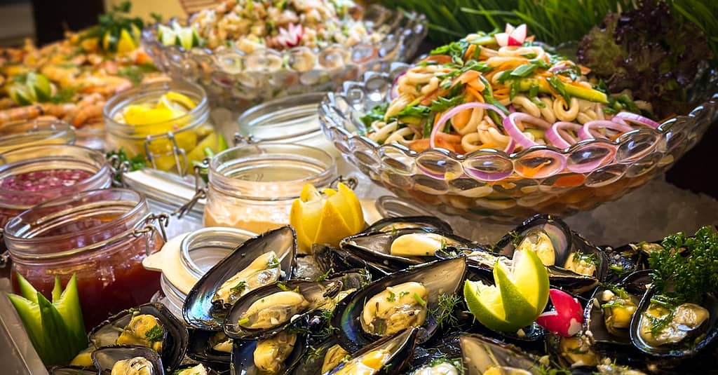 Saturday Brunch With Soft Or House Beverages Dubai restaurants Shop Online at Dubai Trades 8
