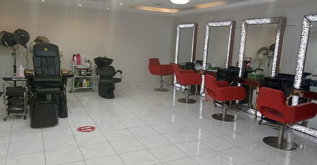 Manicure And Pedicure At Pascual Ladies Salon Abu Dhabi other Shop Online at Dubai Trades 4