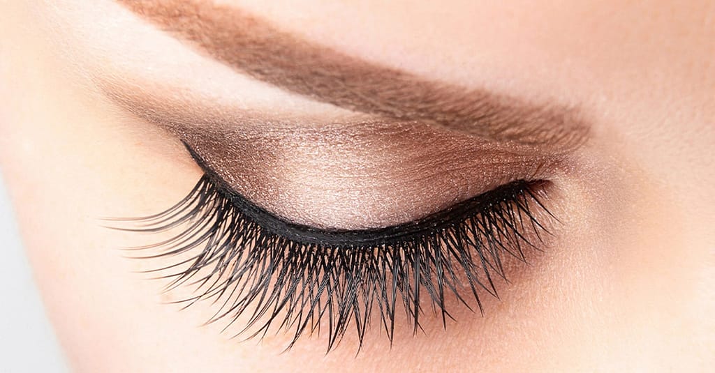 Full Set Of Individual Eyelash Extensions With Eyebrow Tinting Service National Deal other Shop Online at Dubai Trades 2