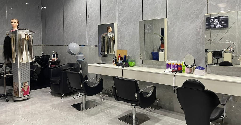 Get A Womens Half Or Full Arms & Legs Or Full Body Waxing & More Dubai other Shop Online at Dubai Trades 7