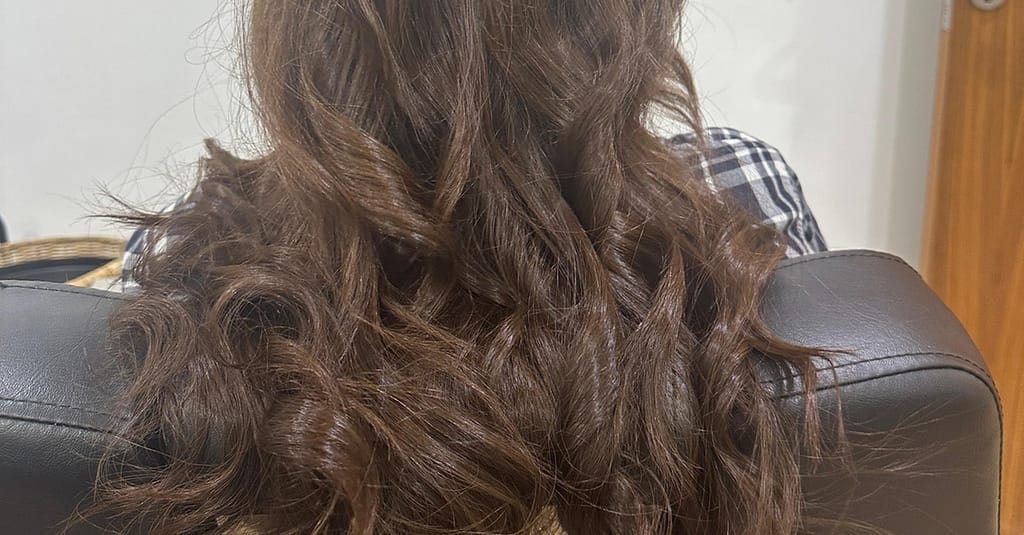 Get Gorgeous Hair: Cut, Color, & Treatment Combo Dubai other Shop Online at Dubai Trades 4
