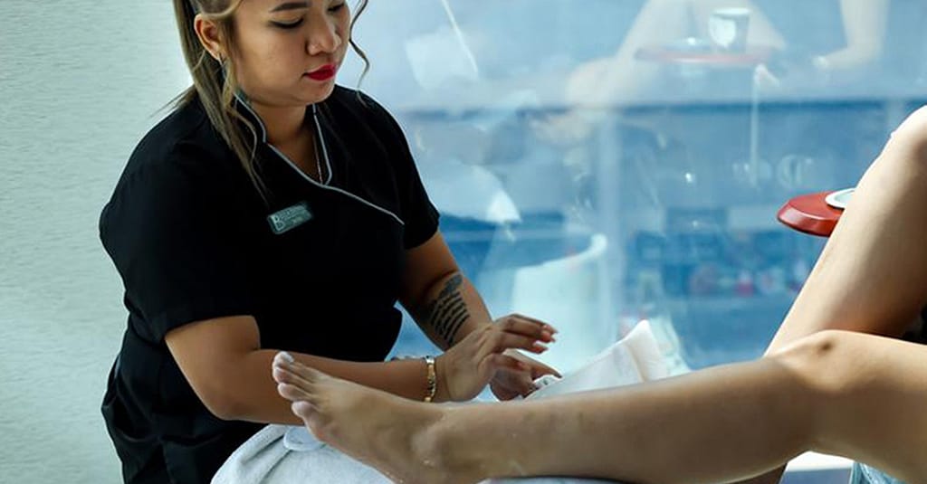 Get Picture-Perfect Hair And Nails At Belladonna Ladies Beauty Salon Dubai other Shop Online at Dubai Trades 4