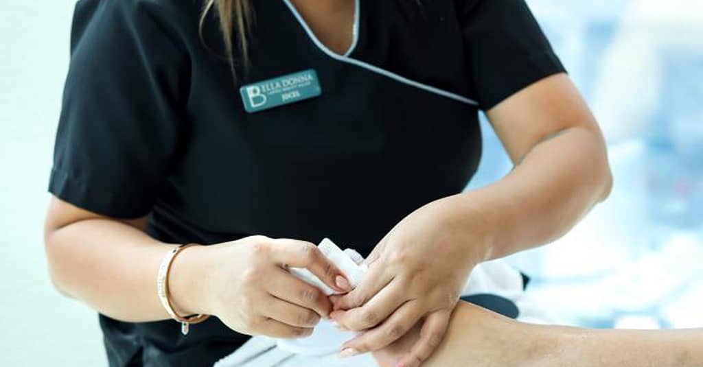 Get Picture-Perfect Hair And Nails At Belladonna Ladies Beauty Salon Dubai other Shop Online at Dubai Trades 10