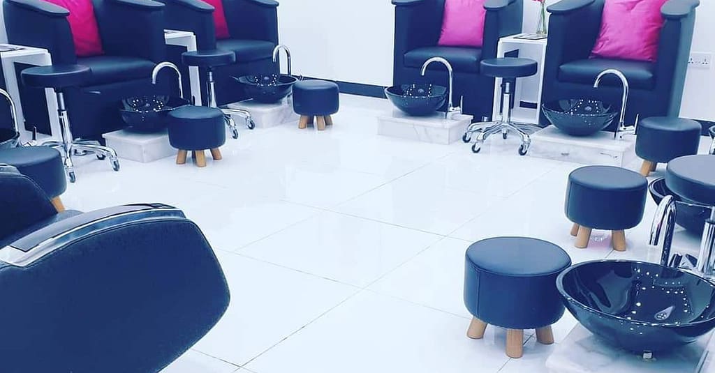 Get Ready To Flaunt Your Perfect Classic Or Gel Mani-Pedi Makeover Dubai other Shop Online at Dubai Trades 6