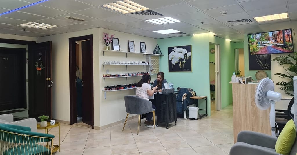 Get Smooth Skin With Choice Of Waxing At Top Perfect Ladies Center Abu Dhabi other Shop Online at Dubai Trades 4