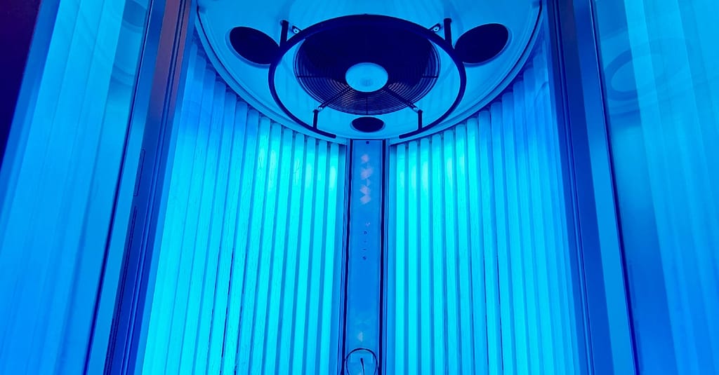 Get The Perfect Tan At An Upscale Solarium Near Burj Khalifa! Dubai other Shop Online at Dubai Trades 3