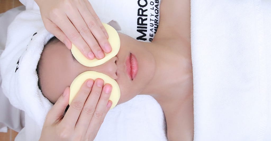 Glow Up With Choice Of Dr. Renaud Facial, Mani-Pedi, Or Moroccan Bath! Dubai other Shop Online at Dubai Trades 2