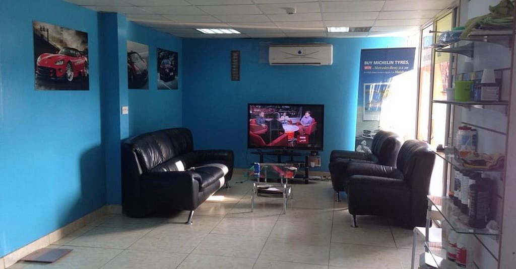 Gold Car Detailing Package Dubai car Shop Online at Dubai Trades 6