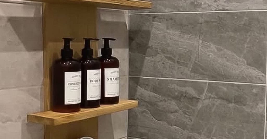 Hair Cut, Hair Wash, Blow Dry, Optional Hot Oil Treatment, And More Dubai other Shop Online at Dubai Trades 4