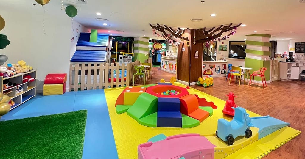 Indoor Play With 1 Hour, 2 Hour, 4 Hour Or Full-Day Passes Dubai activities Shop Online at Dubai Trades 2