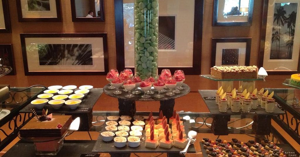 Indulge In A 5* Buffet With Beverages Child (59 Aed) Adult (108) Abu Dhabi restaurants Shop Online at Dubai Trades 12