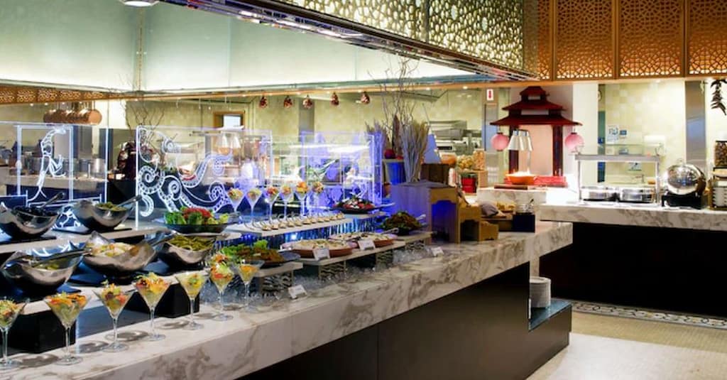 Lunch / Dinner Buffet With Soft Beverages Up To Four Adults Or A Child Abu Dhabi restaurants Shop Online at Dubai Trades 7
