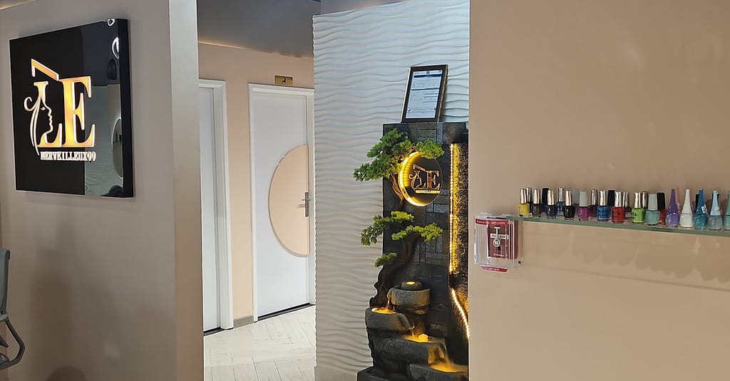 Luxurious Eyelash Extensions W/ Threading & Tinting For Flawless Look! Dubai other Shop Online at Dubai Trades 3
