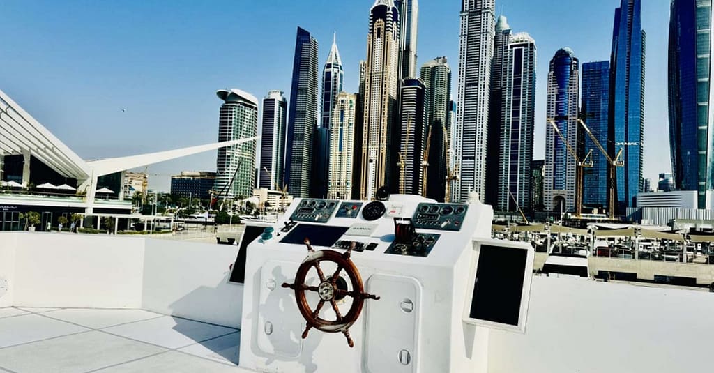 Luxury House Boat Sunset Cruise Dubai Marina At Luxury Yachts Dubai package Shop Online at Dubai Trades 10