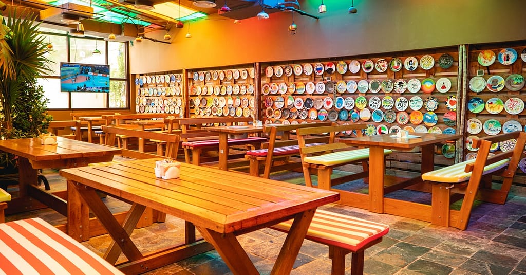 Main Course W/ Soft Beverage & Optional Plate Painting Activity Abu Dhabi restaurants Shop Online at Dubai Trades 3