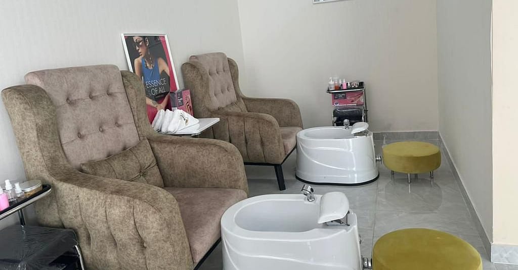 Mani-Pedi Session For A Fresh Look! Dubai other Shop Online at Dubai Trades 3