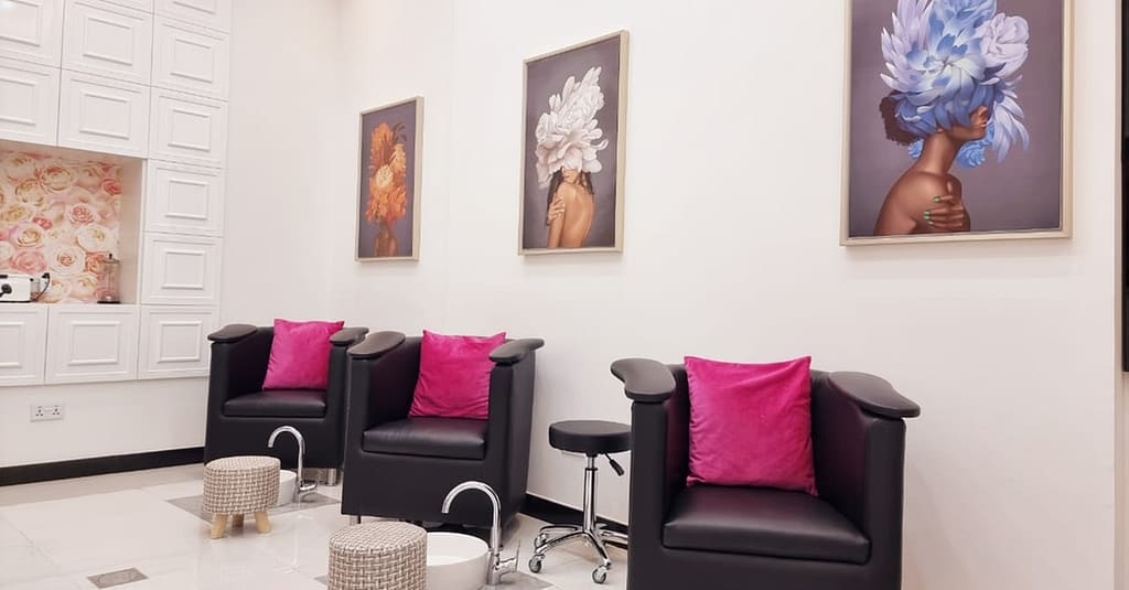 Wash, Blow-Dry, W/ Optional Roots Color, Full Hair Colour & Highlights Dubai other Shop Online at Dubai Trades 4