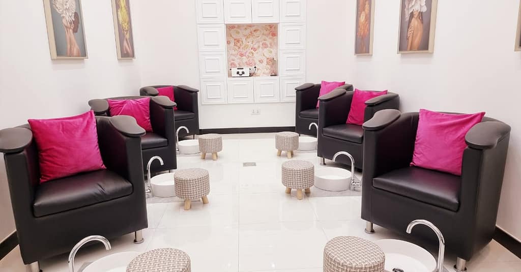 Wash, Blow-Dry, W/ Optional Roots Color, Full Hair Colour & Highlights Dubai other Shop Online at Dubai Trades 3