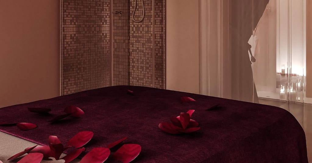 Men Or Women Spa Treatment With Manicure And Pedicure, And Blow-Dry Dubai other Shop Online at Dubai Trades 14