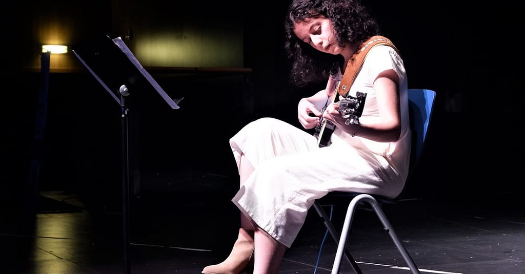 Music Classes For One Child Abu Dhabi activities Shop Online at Dubai Trades 2