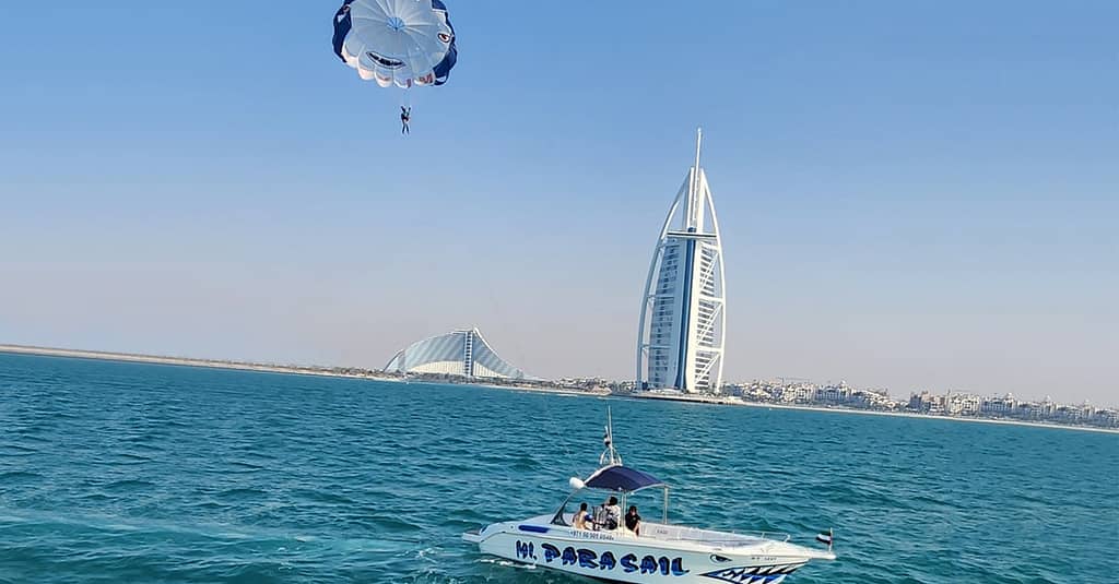 Parasailing In The Middle Of The Sea At 500ft For One Or Two Dubai activities Shop Online at Dubai Trades 2