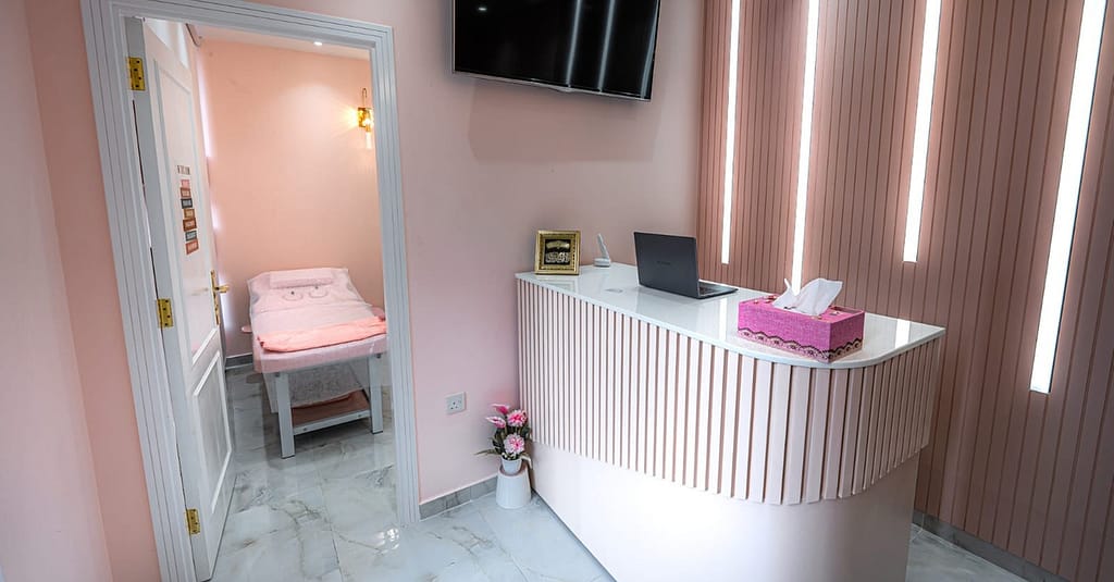 Perfect Your Nails With Manicures & Pedicures Dubai other Shop Online at Dubai Trades 5