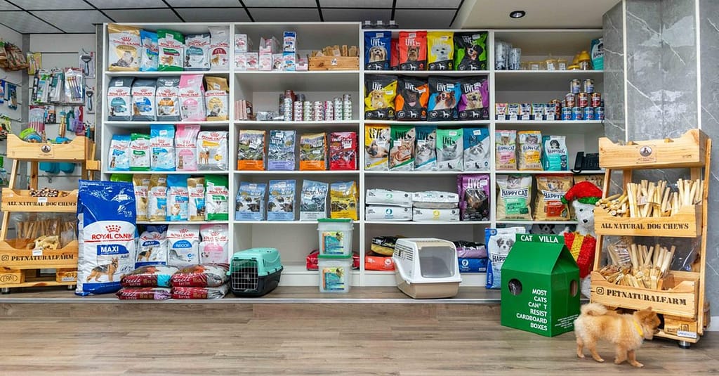 Pet Day Care At Six Pawz Pet Grooming Dubai other Shop Online at Dubai Trades 9