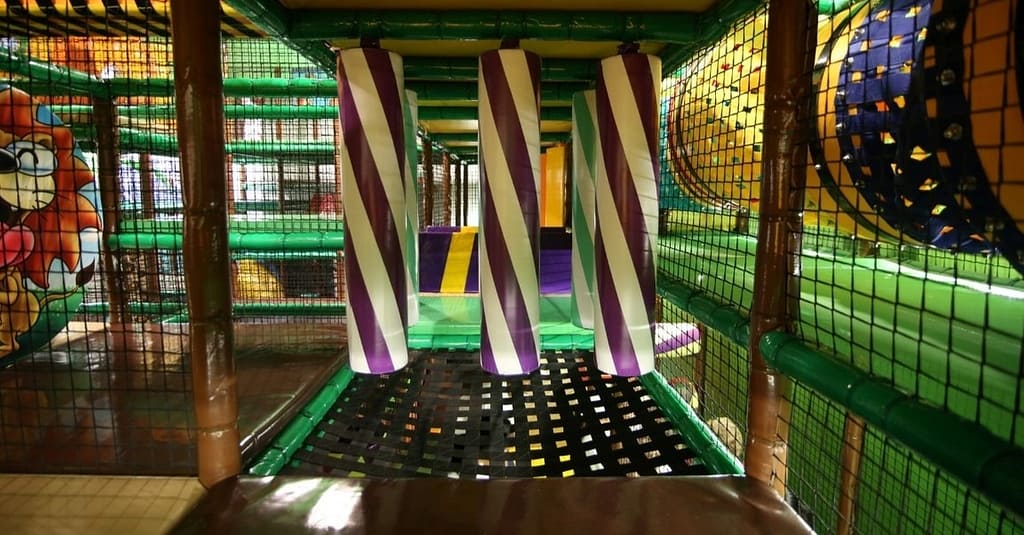 Play Area Entry With Sand Art Dubai activities Shop Online at Dubai Trades 4