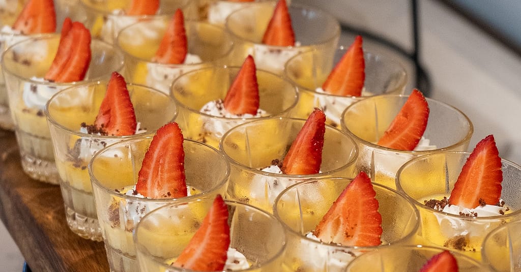 Premium 4* Dinner Buffet With Beverages For 1-4 Guests Dubai restaurants Shop Online at Dubai Trades 6