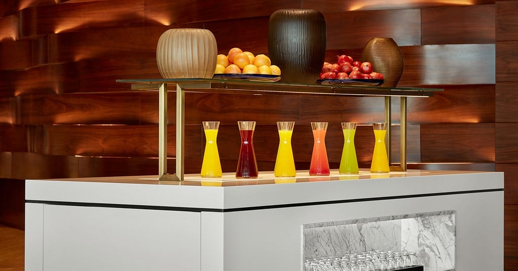 Premium Buffet Breakfast + Drinks For 1 Child Or 1, 2, Or 4 Adult Dubai restaurants Shop Online at Dubai Trades 4