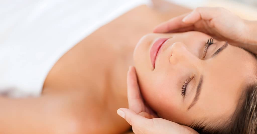 Prime Location In Al Jaddaf: Comprehensive Beauty Services Await! Dubai other Shop Online at Dubai Trades 2