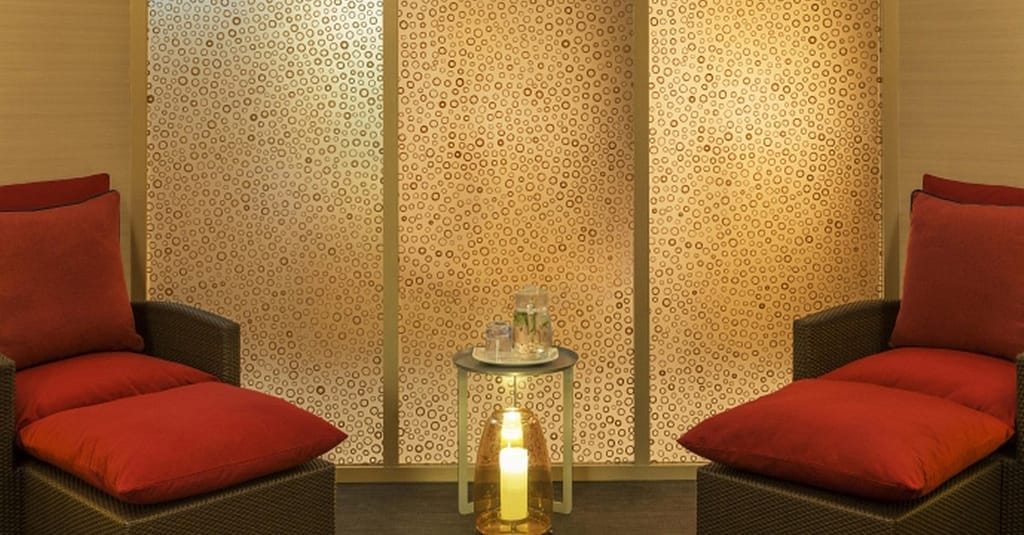Relaxation Spa Treatment W/ Sauna, Hot Tub, Steam & Locker Dubai other Shop Online at Dubai Trades 4
